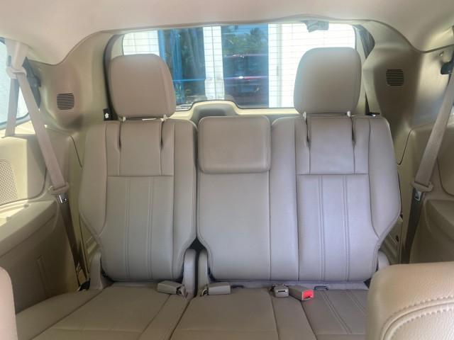 2012 Deep Cherry Red Crystal Pearl /Dark Frost Beige/Medium Frost Beige Interior Chrysler Town and Country 1 OWNER LOW MILES 58.411 (2C4RC1BG4CR) with an 3.6L V6 Cylinder Engine engine, Automatic transmission, located at 4701 North Dixie Hwy, Pompano Beach, FL, 33064, (954) 422-2889, 26.240938, -80.123474 - OUR WEBPAGE FLORIDACARS1.COM HAS OVER 100 PHOTOS AND FREE CARFAX LINK 2012 CHRYSLER TOWN AND COUNTRY TOURING VIN: 2C4RC1BG4CR189972 2 C 4 R C 1 B G 4 C R 1 8 9 9 7 2 VAN 3.6L V6 F DOHC 24V GASOLINE FRONT WHEEL DRIVE Top Features Alloy Wheels Rear Air Conditioning Bluetooth Technology Rear Entertainm - Photo#64