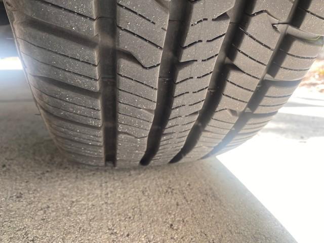 2012 Deep Cherry Red Crystal Pearl /Dark Frost Beige/Medium Frost Beige Interior Chrysler Town and Country 1 OWNER LOW MILES 58.411 (2C4RC1BG4CR) with an 3.6L V6 Cylinder Engine engine, Automatic transmission, located at 4701 North Dixie Hwy, Pompano Beach, FL, 33064, (954) 422-2889, 26.240938, -80.123474 - OUR WEBPAGE FLORIDACARS1.COM HAS OVER 100 PHOTOS AND FREE CARFAX LINK 2012 CHRYSLER TOWN AND COUNTRY TOURING VIN: 2C4RC1BG4CR189972 2 C 4 R C 1 B G 4 C R 1 8 9 9 7 2 VAN 3.6L V6 F DOHC 24V GASOLINE FRONT WHEEL DRIVE Top Features Alloy Wheels Rear Air Conditioning Bluetooth Technology Rear Entertainm - Photo#91