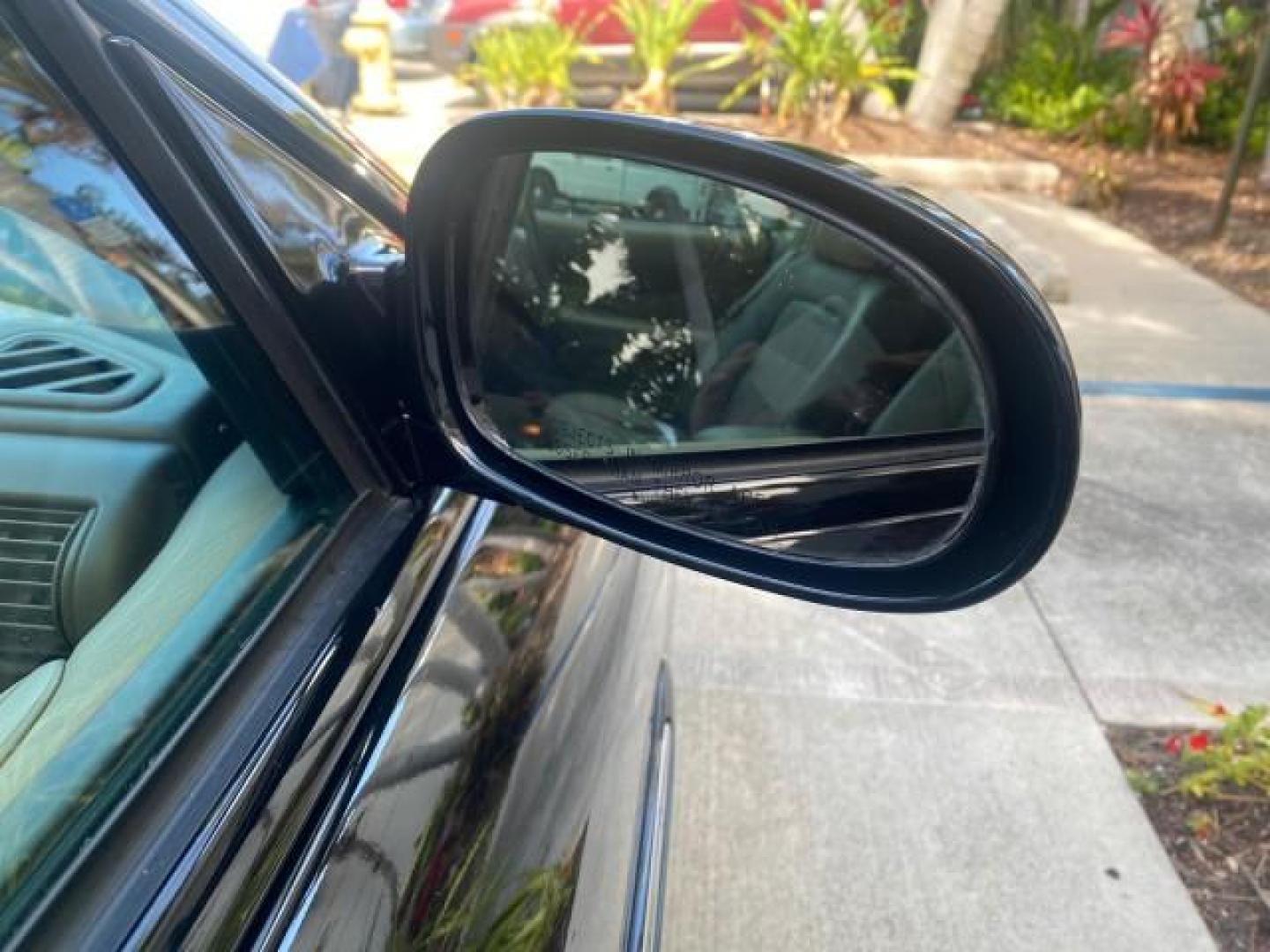 2002 Black /Sandstone Chrysler Sebring LXI 1 OWNER FL LOW MILES 22,632 (1C3EL55R32N) with an 2.7L MFI DOHC 24-Valve V6 Engine engine, Automatic transmission, located at 4701 North Dixie Hwy, Pompano Beach, FL, 33064, (954) 422-2889, 26.240938, -80.123474 - OUR WEBPAGE FLORIDACARS1.COM HAS OVER 100 PHOTOS AND FREE CARFAX LINK 2002 CHRYSLER SEBRING LXI VIN: 1C3EL55R32N294537 1 C 3 E L 5 5 R 3 2 N 2 9 4 5 3 7 CONVERTIBLE 2.7L V6 F DOHC GASOLINE FRONT WHEEL DRIVE Top Features Alloy Wheels Soft Top Cloth Seats Sunroof(s) Basic Features AM/FM Stereo CD Audi - Photo#88