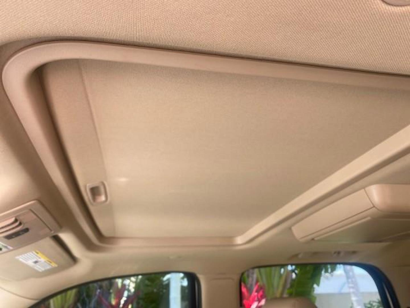 2013 White Diamond Tricoat /Cashmere w/Cocoa Accents Cadillac Escalade Luxury 1 OWNER LOW MILES 68,274 (1GYS3BEF3DR) with an 6.2L Vortec 1000 V8 SFI E85 Engine engine, Automatic transmission, located at 4701 North Dixie Hwy, Pompano Beach, FL, 33064, (954) 422-2889, 26.240938, -80.123474 - OUR WEBPAGE FLORIDACARS1.COM HAS OVER 100 PHOTOS AND FREE CARFAX LINK 2013 CADILLAC ESCALADE LUXURY $ 69,785 NEW 1 G Y S 3 B E F 3 D R 1 6 0 5 8 6 4 DOOR WAGON/SPORT UTILITY 6.2L V8 F OHV 16V FLEX FUEL REAR WHEEL DRIVE Top Features 20 Inch Plus Wheels Parking Sensors A/C Seat(s) Power Hatch/Deck Lid - Photo#56