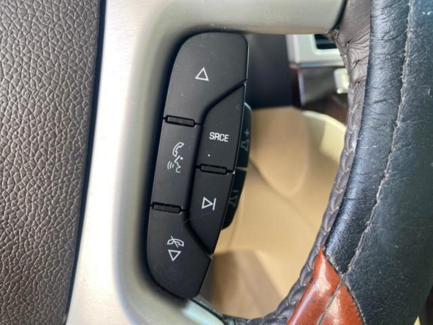 2013 White Diamond Tricoat /Cashmere w/Cocoa Accents Cadillac Escalade Luxury 1 OWNER LOW MILES 70,251 (1GYS3BEF3DR) with an 6.2L Vortec 1000 V8 SFI E85 Engine engine, Automatic transmission, located at 4701 North Dixie Hwy, Pompano Beach, FL, 33064, (954) 422-2889, 26.240938, -80.123474 - OUR WEBPAGE FLORIDACARS1.COM HAS OVER 100 PHOTOS AND FREE CARFAX LINK 2013 CADILLAC ESCALADE LUXURY $ 69,785 NEW 1 G Y S 3 B E F 3 D R 1 6 0 5 8 6 4 DOOR WAGON/SPORT UTILITY 6.2L V8 F OHV 16V FLEX FUEL REAR WHEEL DRIVE Top Features 20 Inch Plus Wheels Parking Sensors A/C Seat(s) Power Hatch/Deck Lid - Photo#53