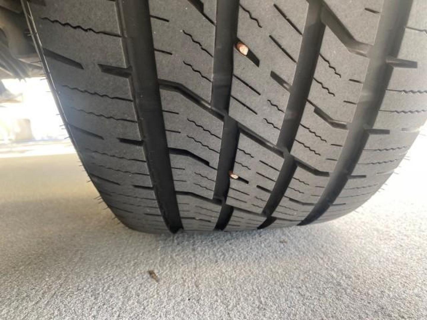 2013 White Diamond Tricoat /Cashmere w/Cocoa Accents Cadillac Escalade Luxury 1 OWNER LOW MILES 70,251 (1GYS3BEF3DR) with an 6.2L Vortec 1000 V8 SFI E85 Engine engine, Automatic transmission, located at 4701 North Dixie Hwy, Pompano Beach, FL, 33064, (954) 422-2889, 26.240938, -80.123474 - OUR WEBPAGE FLORIDACARS1.COM HAS OVER 100 PHOTOS AND FREE CARFAX LINK 2013 CADILLAC ESCALADE LUXURY $ 69,785 NEW 1 G Y S 3 B E F 3 D R 1 6 0 5 8 6 4 DOOR WAGON/SPORT UTILITY 6.2L V8 F OHV 16V FLEX FUEL REAR WHEEL DRIVE Top Features 20 Inch Plus Wheels Parking Sensors A/C Seat(s) Power Hatch/Deck Lid - Photo#98