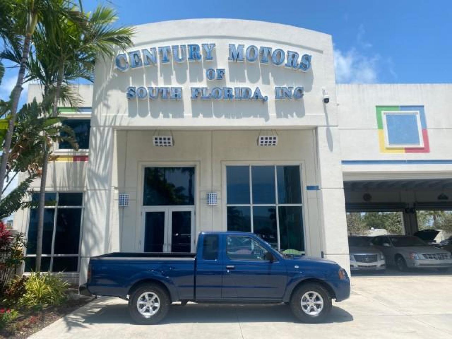 2002 Electric Blue Metallic /Gray Nissan Frontier 2WD XE FL LOW MILES 73,028 (1N6DD26S92C) with an 2.4L DOHC SMPI 16-Valve 4-Cyl Engine engine, Automatic transmission, located at 4701 North Dixie Hwy, Pompano Beach, FL, 33064, (954) 422-2889, 26.240938, -80.123474 - OUR WEBPAGE FLORIDACARS1.COM HAS OVER 100 PHOTOS AND FREE CARFAX LINK 2002 NISSAN FRONTIER XE VIN: 1N6DD26S92C366273 1 N 6 D D 2 6 S 9 2 C 3 6 6 2 7 3 CLUB CAB PICKUP 2.4L I4 F DOHC 16V GASOLINE REAR WHEEL DRIVE Top Features Alloy Wheels Cloth Seats Bed Liner Basic Features ABS Brakes Air Conditioni - Photo#0