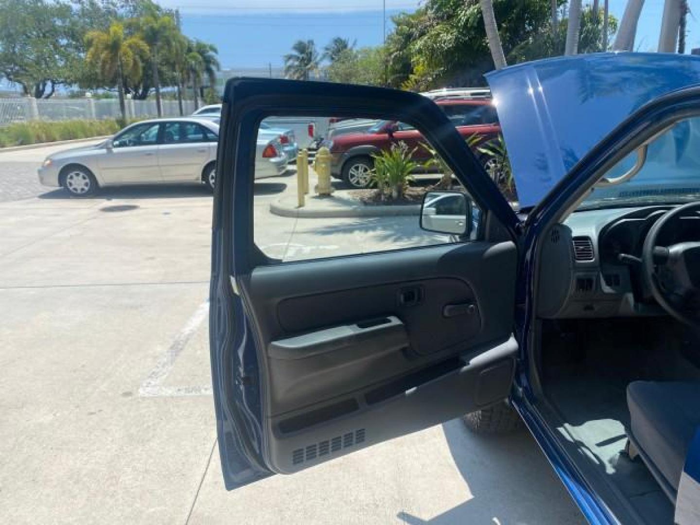 2002 Electric Blue Metallic /Gray Nissan Frontier 2WD XE FL LOW MILES 73,028 (1N6DD26S92C) with an 2.4L DOHC SMPI 16-Valve 4-Cyl Engine engine, Automatic transmission, located at 4701 North Dixie Hwy, Pompano Beach, FL, 33064, (954) 422-2889, 26.240938, -80.123474 - OUR WEBPAGE FLORIDACARS1.COM HAS OVER 100 PHOTOS AND FREE CARFAX LINK 2002 NISSAN FRONTIER XE VIN: 1N6DD26S92C366273 1 N 6 D D 2 6 S 9 2 C 3 6 6 2 7 3 CLUB CAB PICKUP 2.4L I4 F DOHC 16V GASOLINE REAR WHEEL DRIVE Top Features Alloy Wheels Cloth Seats Bed Liner Basic Features ABS Brakes Air Conditioni - Photo#9