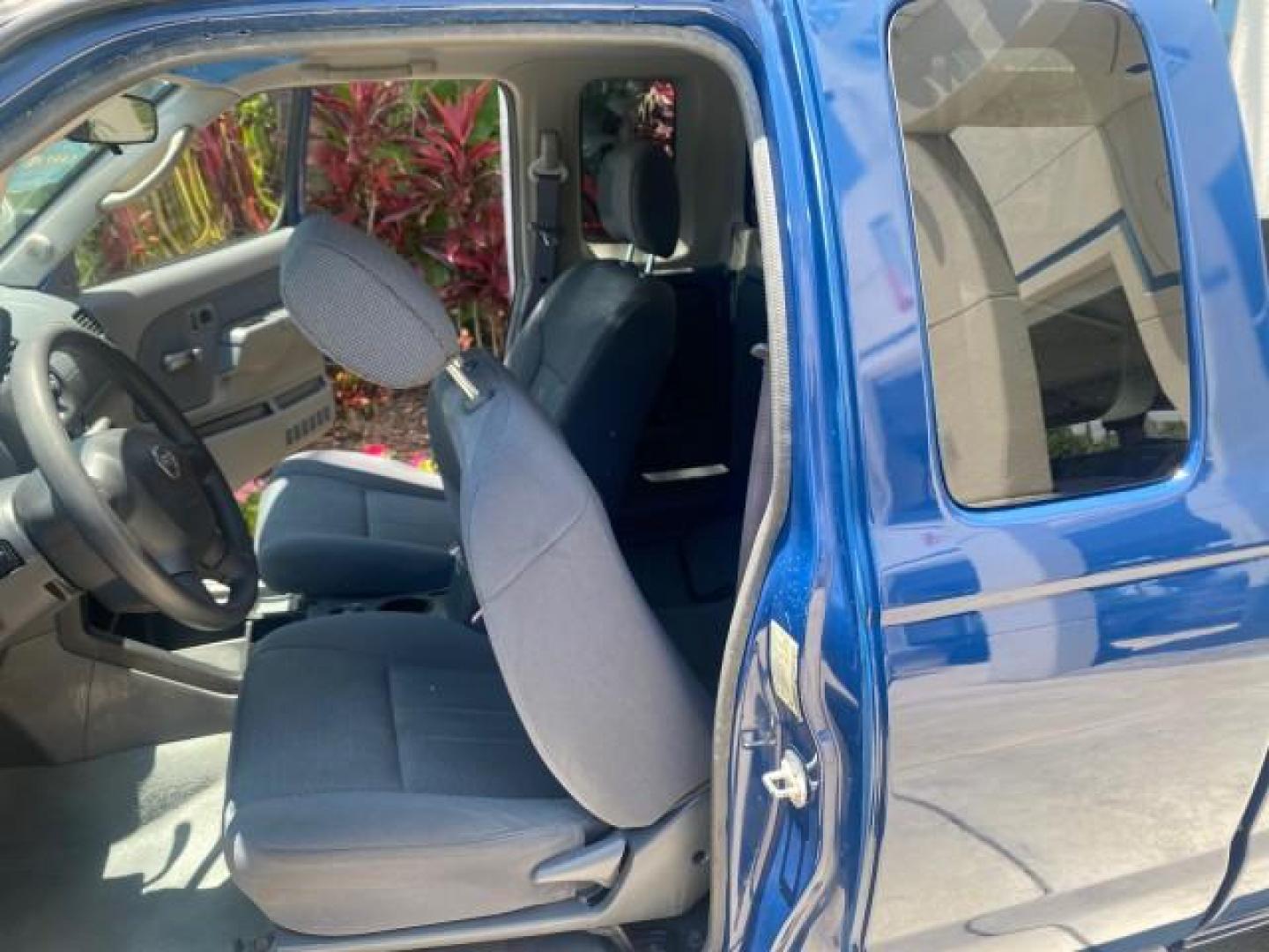 2002 Electric Blue Metallic /Gray Nissan Frontier 2WD XE FL LOW MILES 73,028 (1N6DD26S92C) with an 2.4L DOHC SMPI 16-Valve 4-Cyl Engine engine, Automatic transmission, located at 4701 North Dixie Hwy, Pompano Beach, FL, 33064, (954) 422-2889, 26.240938, -80.123474 - OUR WEBPAGE FLORIDACARS1.COM HAS OVER 100 PHOTOS AND FREE CARFAX LINK 2002 NISSAN FRONTIER XE VIN: 1N6DD26S92C366273 1 N 6 D D 2 6 S 9 2 C 3 6 6 2 7 3 CLUB CAB PICKUP 2.4L I4 F DOHC 16V GASOLINE REAR WHEEL DRIVE Top Features Alloy Wheels Cloth Seats Bed Liner Basic Features ABS Brakes Air Conditioni - Photo#13