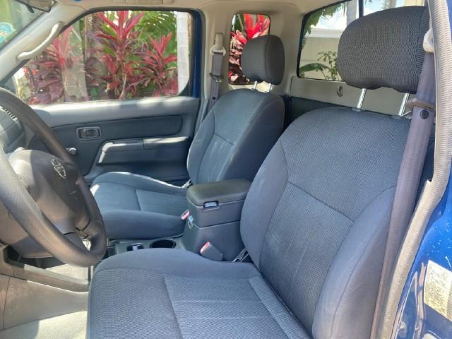 2002 Electric Blue Metallic /Gray Nissan Frontier 2WD XE FL LOW MILES 73,028 (1N6DD26S92C) with an 2.4L DOHC SMPI 16-Valve 4-Cyl Engine engine, Automatic transmission, located at 4701 North Dixie Hwy, Pompano Beach, FL, 33064, (954) 422-2889, 26.240938, -80.123474 - OUR WEBPAGE FLORIDACARS1.COM HAS OVER 100 PHOTOS AND FREE CARFAX LINK 2002 NISSAN FRONTIER XE VIN: 1N6DD26S92C366273 1 N 6 D D 2 6 S 9 2 C 3 6 6 2 7 3 CLUB CAB PICKUP 2.4L I4 F DOHC 16V GASOLINE REAR WHEEL DRIVE Top Features Alloy Wheels Cloth Seats Bed Liner Basic Features ABS Brakes Air Conditioni - Photo#33