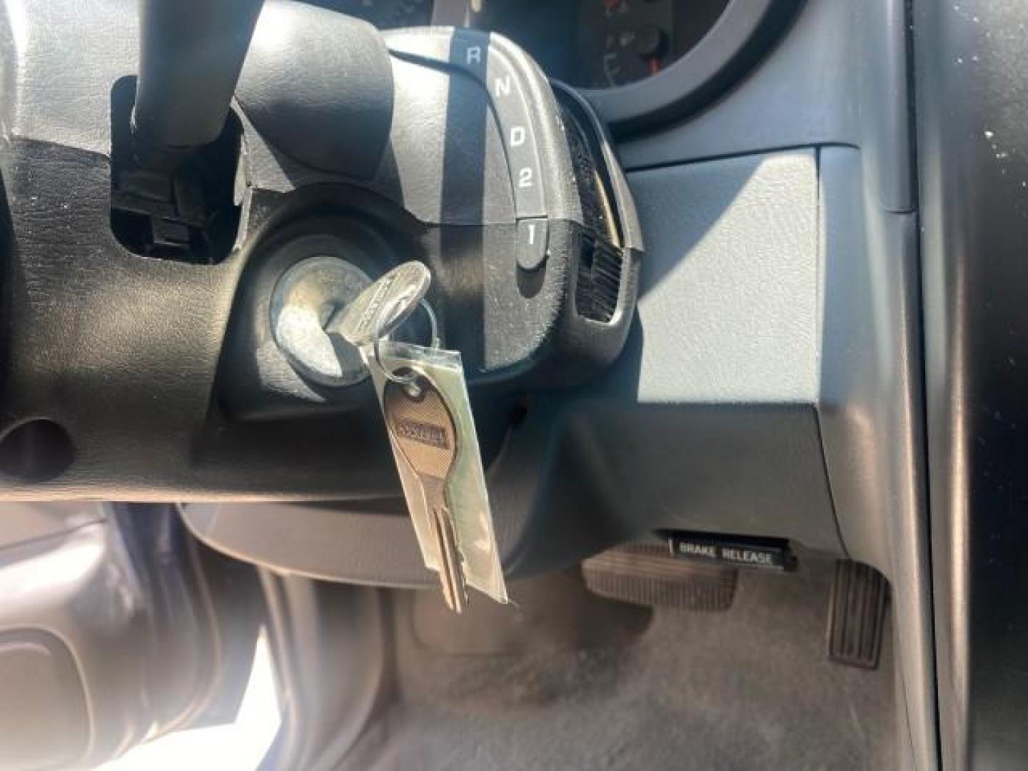 2002 Electric Blue Metallic /Gray Nissan Frontier 2WD XE FL LOW MILES 73,028 (1N6DD26S92C) with an 2.4L DOHC SMPI 16-Valve 4-Cyl Engine engine, Automatic transmission, located at 4701 North Dixie Hwy, Pompano Beach, FL, 33064, (954) 422-2889, 26.240938, -80.123474 - OUR WEBPAGE FLORIDACARS1.COM HAS OVER 100 PHOTOS AND FREE CARFAX LINK 2002 NISSAN FRONTIER XE VIN: 1N6DD26S92C366273 1 N 6 D D 2 6 S 9 2 C 3 6 6 2 7 3 CLUB CAB PICKUP 2.4L I4 F DOHC 16V GASOLINE REAR WHEEL DRIVE Top Features Alloy Wheels Cloth Seats Bed Liner Basic Features ABS Brakes Air Conditioni - Photo#40
