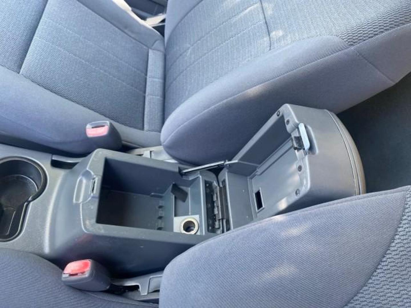 2002 Electric Blue Metallic /Gray Nissan Frontier 2WD XE FL LOW MILES 73,028 (1N6DD26S92C) with an 2.4L DOHC SMPI 16-Valve 4-Cyl Engine engine, Automatic transmission, located at 4701 North Dixie Hwy, Pompano Beach, FL, 33064, (954) 422-2889, 26.240938, -80.123474 - OUR WEBPAGE FLORIDACARS1.COM HAS OVER 100 PHOTOS AND FREE CARFAX LINK 2002 NISSAN FRONTIER XE VIN: 1N6DD26S92C366273 1 N 6 D D 2 6 S 9 2 C 3 6 6 2 7 3 CLUB CAB PICKUP 2.4L I4 F DOHC 16V GASOLINE REAR WHEEL DRIVE Top Features Alloy Wheels Cloth Seats Bed Liner Basic Features ABS Brakes Air Conditioni - Photo#51