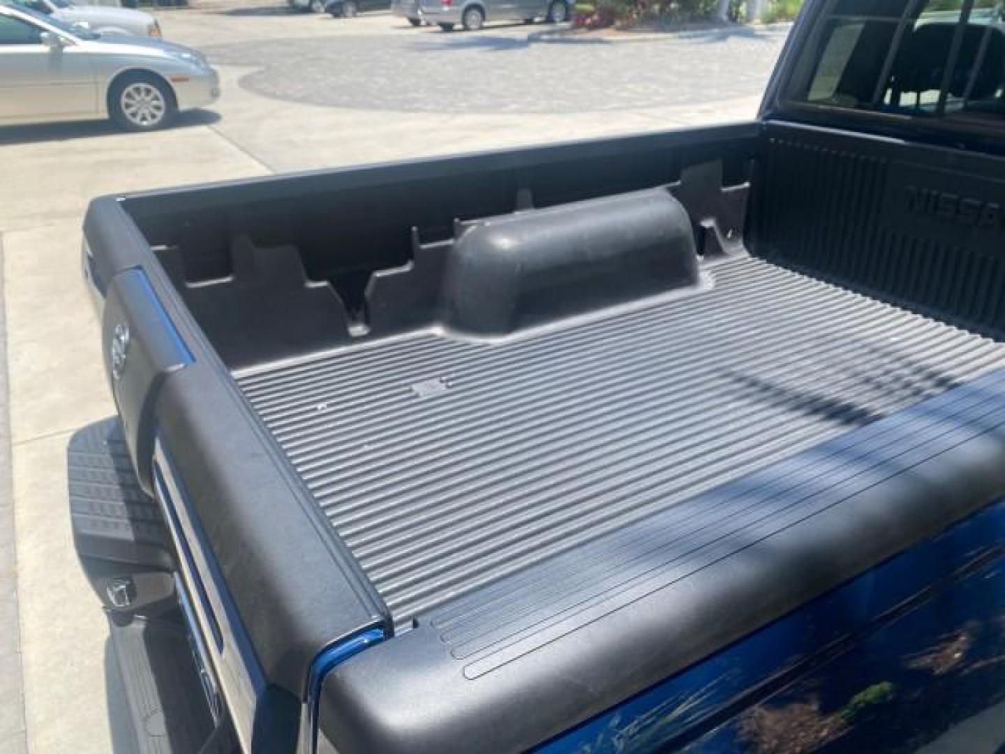 2002 Electric Blue Metallic /Gray Nissan Frontier 2WD XE FL LOW MILES 73,028 (1N6DD26S92C) with an 2.4L DOHC SMPI 16-Valve 4-Cyl Engine engine, Automatic transmission, located at 4701 North Dixie Hwy, Pompano Beach, FL, 33064, (954) 422-2889, 26.240938, -80.123474 - OUR WEBPAGE FLORIDACARS1.COM HAS OVER 100 PHOTOS AND FREE CARFAX LINK 2002 NISSAN FRONTIER XE VIN: 1N6DD26S92C366273 1 N 6 D D 2 6 S 9 2 C 3 6 6 2 7 3 CLUB CAB PICKUP 2.4L I4 F DOHC 16V GASOLINE REAR WHEEL DRIVE Top Features Alloy Wheels Cloth Seats Bed Liner Basic Features ABS Brakes Air Conditioni - Photo#85