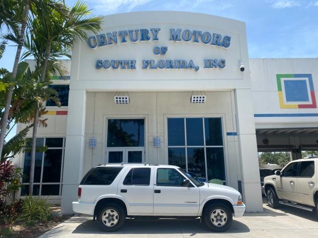 photo of 2003 Chevrolet Blazer LS 4WD LOW MILES 71,072