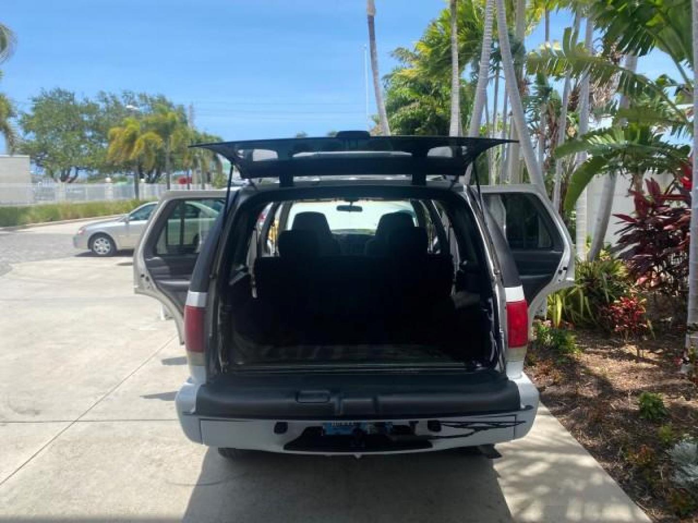 2003 Summit White /Medium Gray Chevrolet Blazer LS 4WD LOW MILES 71,072 (1GNDT13X33K) with an 4.3L Vortec 4300 V6 MFI Engine engine, Automatic transmission, located at 4701 North Dixie Hwy, Pompano Beach, FL, 33064, (954) 422-2889, 26.240938, -80.123474 - OUR WEBPAGE FLORIDACARS1.COM HAS OVER 100 PHOTOS AND FREE CARFAX LINK 2003 CHEVROLET BLAZER LS VIN: 1GNDT13X33K114534 1 G N D T 1 3 X 3 3 K 1 1 4 5 3 4 4 DOOR WAGON/SPORT UTILITY 4.3L V6 F OHV 12V GASOLINE REAR WHEEL DRIVE W/ 4X4 Top Features 4WD/AWD Alloy Wheels Cloth Seats Basic Features ABS Brake - Photo#15