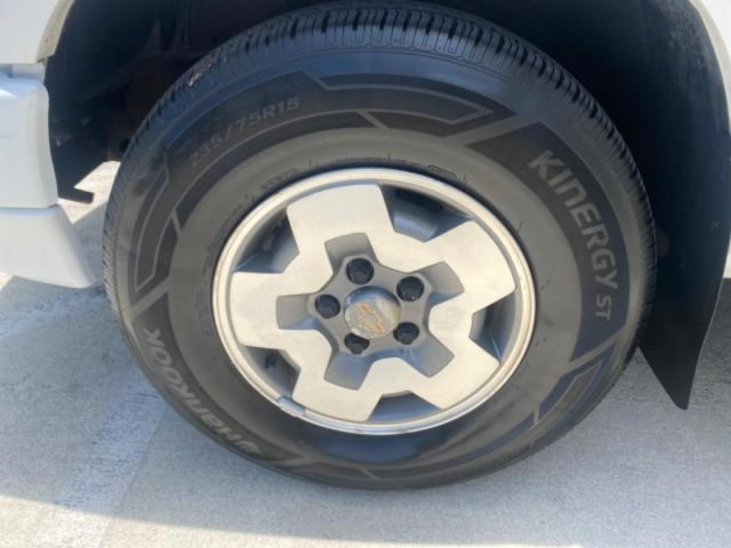 2003 Summit White /Medium Gray Chevrolet Blazer LS 4WD LOW MILES 71,072 (1GNDT13X33K) with an 4.3L Vortec 4300 V6 MFI Engine engine, Automatic transmission, located at 4701 North Dixie Hwy, Pompano Beach, FL, 33064, (954) 422-2889, 26.240938, -80.123474 - OUR WEBPAGE FLORIDACARS1.COM HAS OVER 100 PHOTOS AND FREE CARFAX LINK 2003 CHEVROLET BLAZER LS VIN: 1GNDT13X33K114534 1 G N D T 1 3 X 3 3 K 1 1 4 5 3 4 4 DOOR WAGON/SPORT UTILITY 4.3L V6 F OHV 12V GASOLINE REAR WHEEL DRIVE W/ 4X4 Top Features 4WD/AWD Alloy Wheels Cloth Seats Basic Features ABS Brake - Photo#19