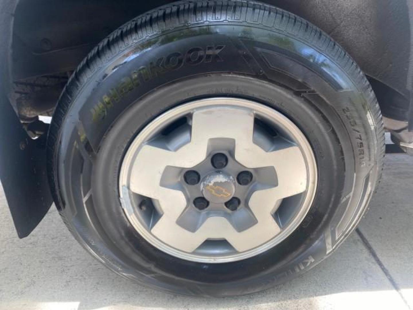2003 Summit White /Medium Gray Chevrolet Blazer LS 4WD LOW MILES 71,072 (1GNDT13X33K) with an 4.3L Vortec 4300 V6 MFI Engine engine, Automatic transmission, located at 4701 North Dixie Hwy, Pompano Beach, FL, 33064, (954) 422-2889, 26.240938, -80.123474 - OUR WEBPAGE FLORIDACARS1.COM HAS OVER 100 PHOTOS AND FREE CARFAX LINK 2003 CHEVROLET BLAZER LS VIN: 1GNDT13X33K114534 1 G N D T 1 3 X 3 3 K 1 1 4 5 3 4 4 DOOR WAGON/SPORT UTILITY 4.3L V6 F OHV 12V GASOLINE REAR WHEEL DRIVE W/ 4X4 Top Features 4WD/AWD Alloy Wheels Cloth Seats Basic Features ABS Brake - Photo#88