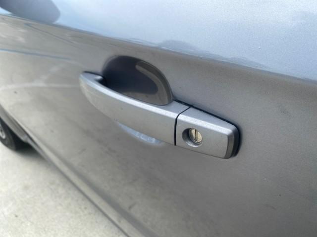 2011 Medium Gray /Charcoal Chevrolet Aveo LS LOW MILES 18,766 (KL1TD5DE5BB) with an Ecotec 1.6L DOHC 16-Valve 4-Cyl MFI Engine engine, Automatic transmission, located at 4701 North Dixie Hwy, Pompano Beach, FL, 33064, (954) 422-2889, 26.240938, -80.123474 - OUR WEBPAGE FLORIDACARS1.COM HAS OVER 100 PHOTOS AND FREE CARFAX LINK 2011 CHEVROLET AVEO LT VIN: KL1TD5DE5BB141987 K L 1 T D 5 D E 5 B B 1 4 1 9 8 7 SEDAN 4 DR 1.6L I4 F DOHC 16V GASOLINE 35 MPG FRONT WHEEL DRIVE Top Features Cloth Seats Basic Features AM/FM Stereo Automatic Transmission Cruise Con - Photo#28