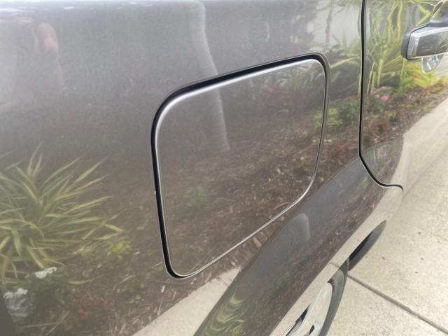 2011 Medium Gray /Charcoal Chevrolet Aveo LS LOW MILES 18,766 (KL1TD5DE5BB) with an Ecotec 1.6L DOHC 16-Valve 4-Cyl MFI Engine engine, Automatic transmission, located at 4701 North Dixie Hwy, Pompano Beach, FL, 33064, (954) 422-2889, 26.240938, -80.123474 - OUR WEBPAGE FLORIDACARS1.COM HAS OVER 100 PHOTOS AND FREE CARFAX LINK 2011 CHEVROLET AVEO LT VIN: KL1TD5DE5BB141987 K L 1 T D 5 D E 5 B B 1 4 1 9 8 7 SEDAN 4 DR 1.6L I4 F DOHC 16V GASOLINE 35 MPG FRONT WHEEL DRIVE Top Features Cloth Seats Basic Features AM/FM Stereo Automatic Transmission Cruise Con - Photo#75