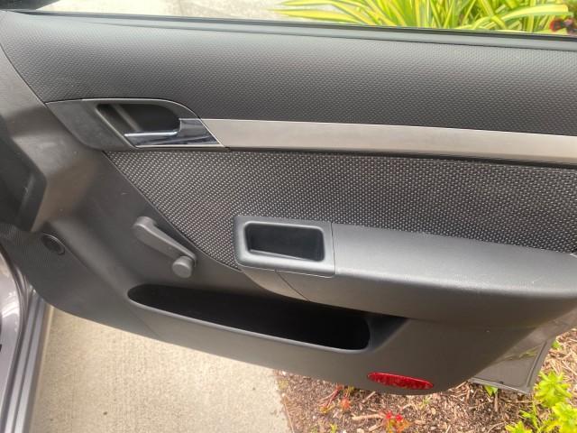 2011 Medium Gray /Charcoal Chevrolet Aveo LS LOW MILES 18,766 (KL1TD5DE5BB) with an Ecotec 1.6L DOHC 16-Valve 4-Cyl MFI Engine engine, Automatic transmission, located at 4701 North Dixie Hwy, Pompano Beach, FL, 33064, (954) 422-2889, 26.240938, -80.123474 - OUR WEBPAGE FLORIDACARS1.COM HAS OVER 100 PHOTOS AND FREE CARFAX LINK 2011 CHEVROLET AVEO LT VIN: KL1TD5DE5BB141987 K L 1 T D 5 D E 5 B B 1 4 1 9 8 7 SEDAN 4 DR 1.6L I4 F DOHC 16V GASOLINE 35 MPG FRONT WHEEL DRIVE Top Features Cloth Seats Basic Features AM/FM Stereo Automatic Transmission Cruise Con - Photo#86