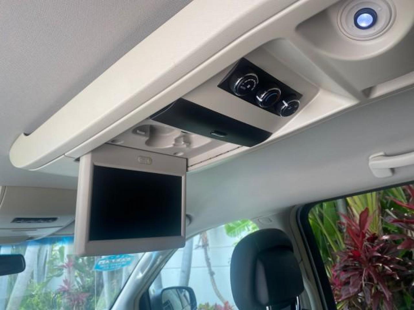 2014 Billet Silver Metallic Clearcoat /Black/Light Graystone Chrysler Town and Country Touring LOW MILES ONLY 46.298 (2C4RC1BG3ER) with an 3.6L V6 Cylinder Engine engine, Automatic transmission, located at 4701 North Dixie Hwy, Pompano Beach, FL, 33064, (954) 422-2889, 26.240938, -80.123474 - OUR WEBPAGE FLORIDACARS1.COM HAS OVER 100 PHOTOS AND FREE CARFAX LINK 2014 CHRYSLER TOWN AND COUNTRY TOURING VIN: 2C4RC1BG3ER206943 2 C 4 R C 1 B G 3 E R 2 0 6 9 4 3 VAN 3.6L V6 F DOHC 24V GASOLINE FRONT WHEEL DRIVE Top Features Alloy Wheels Rear Air Conditioning Bluetooth Technology Rear Entertainm - Photo#60