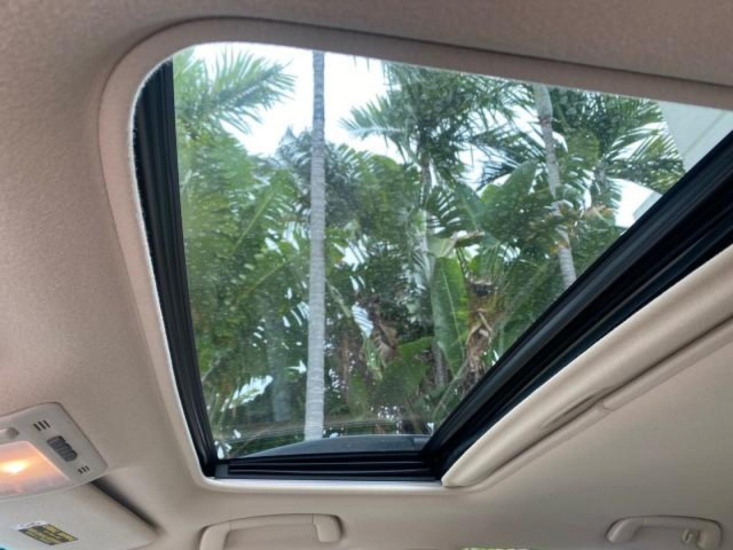 2007 Savannah Metallic /Ivory Lexus RX 350 1 OWNER FLORIDA LOW MILES 83,334 (2T2GK31U47C) with an 3.5L DOHC SMPI 24-Valve V6 Engine engine, Automatic transmission, located at 4701 North Dixie Hwy, Pompano Beach, FL, 33064, (954) 422-2889, 26.240938, -80.123474 - OUR WEBPAGE FLORIDACARS1.COM HAS OVER 100 PHOTOS AND FREE CARFAX LINK 2007 LEXUS RX 350 $ 44,790 NEW VIN: 2T2GK31U47C004222 2 T 2 G K 3 1 U 4 7 C 0 0 4 2 2 2 4 DOOR WAGON/SPORT UTILITY 3.5L V6 F DOHC 24V GASOLINE FRONT WHEEL DRIVE Top Features Alloy Wheels Leather Seats Memory Seat(s) Power Hatch/De - Photo#55