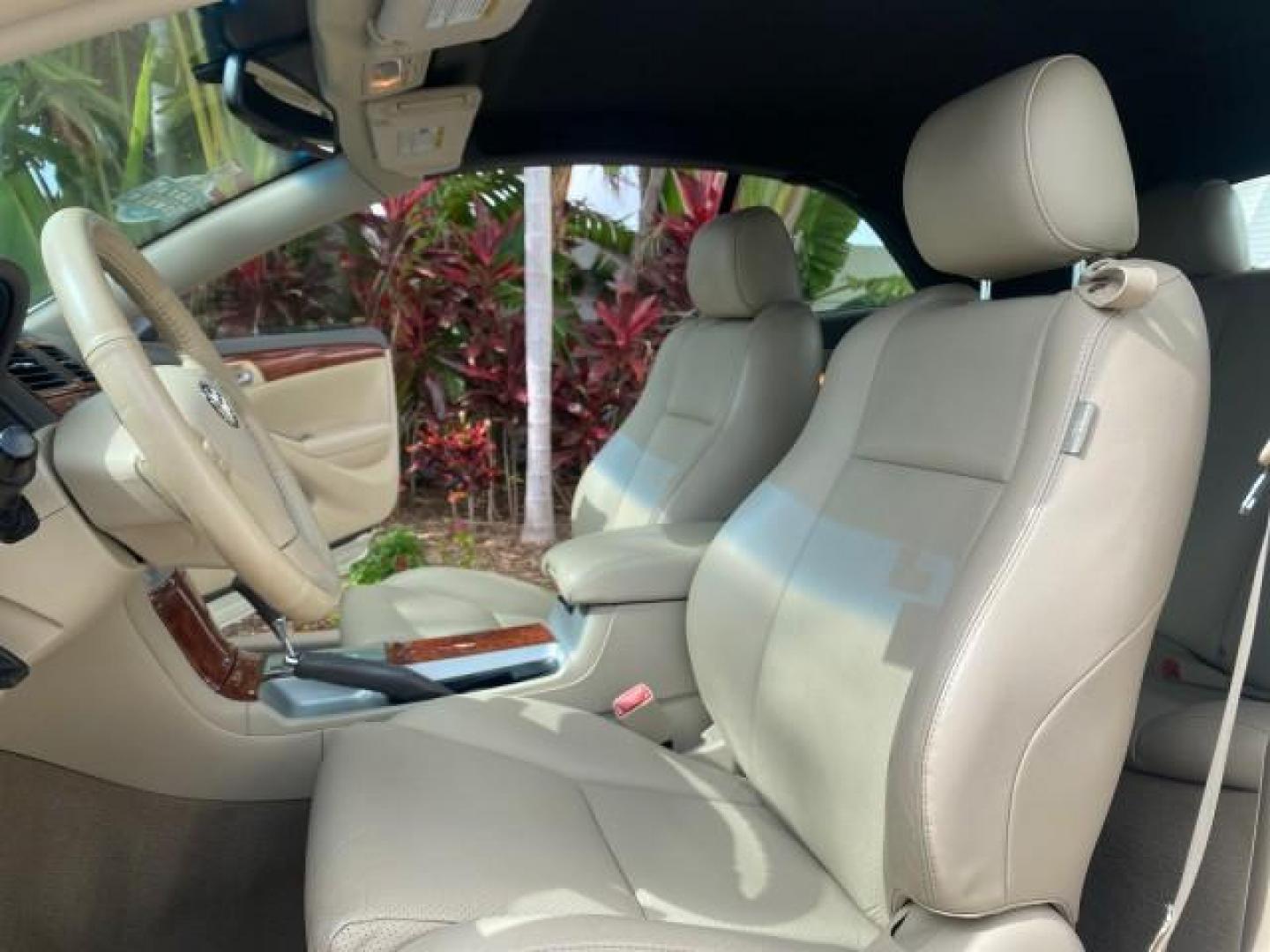 2006 Arctic Frost Pearl /Ivory Toyota Camry Solara SLE V6 1 OWNER LOW MILES 49,530 (4T1FA38P76U) with an 3.3L DOHC SMPI 24-Valve V6 Engine engine, Automatic transmission, located at 4701 North Dixie Hwy, Pompano Beach, FL, 33064, (954) 422-2889, 26.240938, -80.123474 - OUR WEBPAGE FLORIDACARS1.COM HAS OVER 100 PHOTOS AND FREE CARFAX LINK 2006 TOYOTA CAMRY SOLARA SE V6 VIN: 4T1FA38P76U095373 4 T 1 F A 3 8 P 7 6 U 0 9 5 3 7 3 CONVERTIBLE 3.3L V6 F DOHC 24V 29 MPG GASOLINE FRONT WHEEL DRIVE Top Features Alloy Wheels Leather Seats Front Seat Heaters Satellite Radio Re - Photo#10