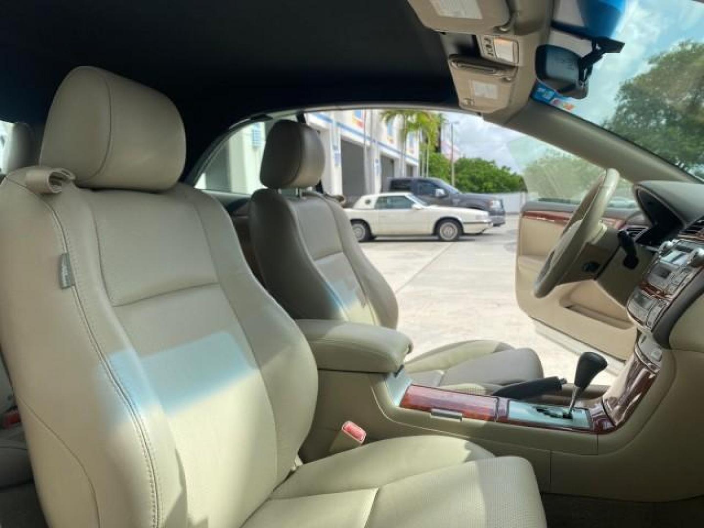 2006 Arctic Frost Pearl /Ivory Toyota Camry Solara SLE V6 1 OWNER LOW MILES 49,530 (4T1FA38P76U) with an 3.3L DOHC SMPI 24-Valve V6 Engine engine, Automatic transmission, located at 4701 North Dixie Hwy, Pompano Beach, FL, 33064, (954) 422-2889, 26.240938, -80.123474 - OUR WEBPAGE FLORIDACARS1.COM HAS OVER 100 PHOTOS AND FREE CARFAX LINK 2006 TOYOTA CAMRY SOLARA SE V6 VIN: 4T1FA38P76U095373 4 T 1 F A 3 8 P 7 6 U 0 9 5 3 7 3 CONVERTIBLE 3.3L V6 F DOHC 24V 29 MPG GASOLINE FRONT WHEEL DRIVE Top Features Alloy Wheels Leather Seats Front Seat Heaters Satellite Radio Re - Photo#12
