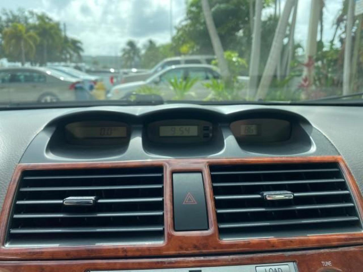 2006 Arctic Frost Pearl /Ivory Toyota Camry Solara SLE V6 1 OWNER LOW MILES 49,530 (4T1FA38P76U) with an 3.3L DOHC SMPI 24-Valve V6 Engine engine, Automatic transmission, located at 4701 North Dixie Hwy, Pompano Beach, FL, 33064, (954) 422-2889, 26.240938, -80.123474 - OUR WEBPAGE FLORIDACARS1.COM HAS OVER 100 PHOTOS AND FREE CARFAX LINK 2006 TOYOTA CAMRY SOLARA SE V6 VIN: 4T1FA38P76U095373 4 T 1 F A 3 8 P 7 6 U 0 9 5 3 7 3 CONVERTIBLE 3.3L V6 F DOHC 24V 29 MPG GASOLINE FRONT WHEEL DRIVE Top Features Alloy Wheels Leather Seats Front Seat Heaters Satellite Radio Re - Photo#42