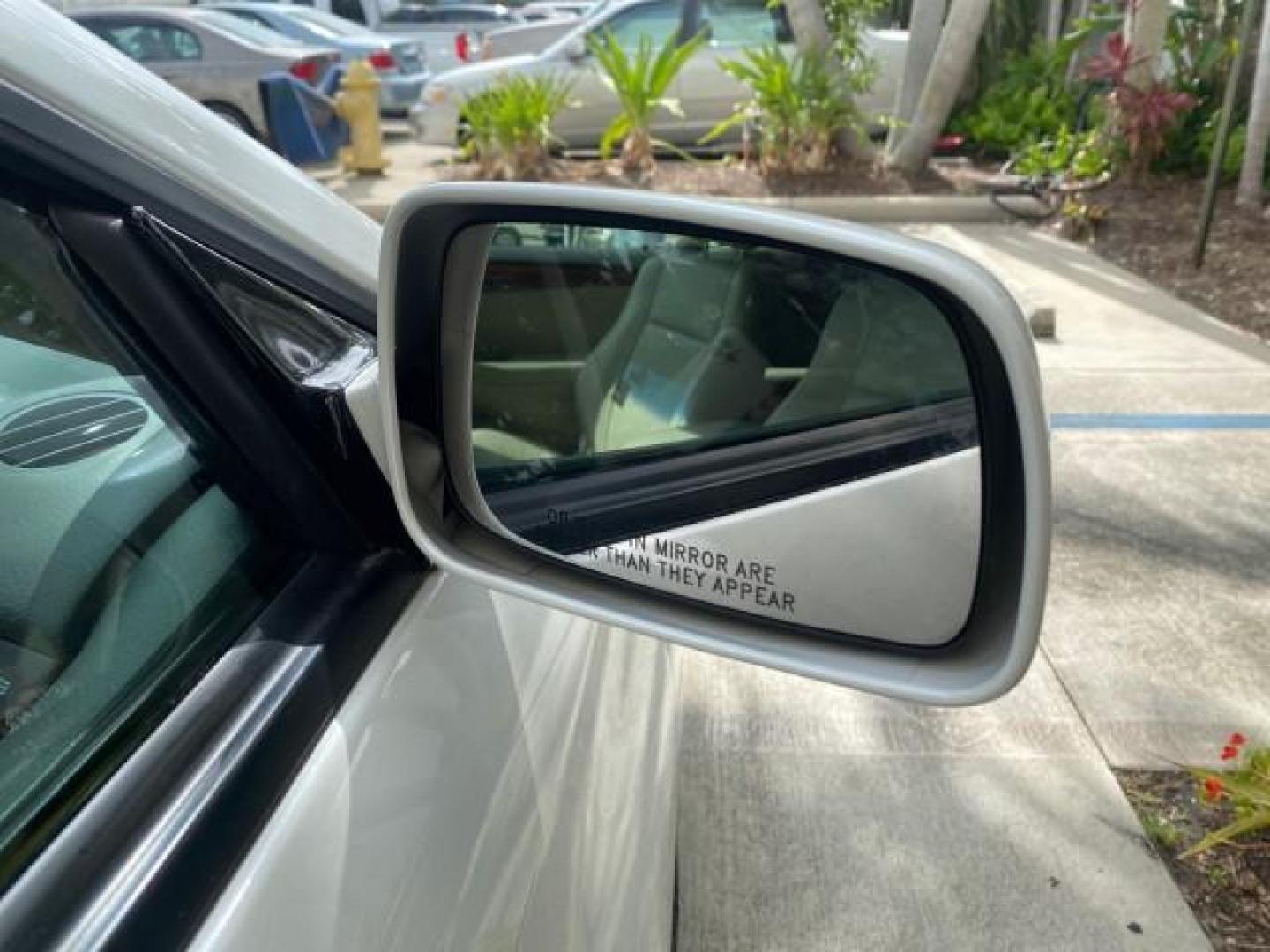 2006 Arctic Frost Pearl /Ivory Toyota Camry Solara SLE V6 1 OWNER LOW MILES 49,530 (4T1FA38P76U) with an 3.3L DOHC SMPI 24-Valve V6 Engine engine, Automatic transmission, located at 4701 North Dixie Hwy, Pompano Beach, FL, 33064, (954) 422-2889, 26.240938, -80.123474 - OUR WEBPAGE FLORIDACARS1.COM HAS OVER 100 PHOTOS AND FREE CARFAX LINK 2006 TOYOTA CAMRY SOLARA SE V6 VIN: 4T1FA38P76U095373 4 T 1 F A 3 8 P 7 6 U 0 9 5 3 7 3 CONVERTIBLE 3.3L V6 F DOHC 24V 29 MPG GASOLINE FRONT WHEEL DRIVE Top Features Alloy Wheels Leather Seats Front Seat Heaters Satellite Radio Re - Photo#91