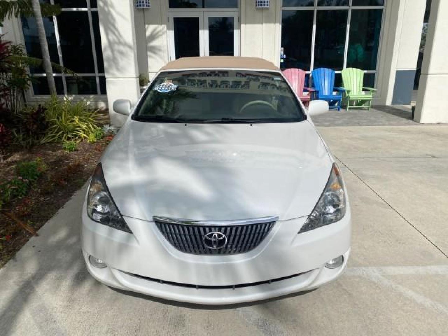 2006 Arctic Frost Pearl /Ivory Toyota Camry Solara SLE V6 1 OWNER LOW MILES 49,530 (4T1FA38P76U) with an 3.3L DOHC SMPI 24-Valve V6 Engine engine, Automatic transmission, located at 4701 North Dixie Hwy, Pompano Beach, FL, 33064, (954) 422-2889, 26.240938, -80.123474 - OUR WEBPAGE FLORIDACARS1.COM HAS OVER 100 PHOTOS AND FREE CARFAX LINK 2006 TOYOTA CAMRY SOLARA SE V6 VIN: 4T1FA38P76U095373 4 T 1 F A 3 8 P 7 6 U 0 9 5 3 7 3 CONVERTIBLE 3.3L V6 F DOHC 24V 29 MPG GASOLINE FRONT WHEEL DRIVE Top Features Alloy Wheels Leather Seats Front Seat Heaters Satellite Radio Re - Photo#99