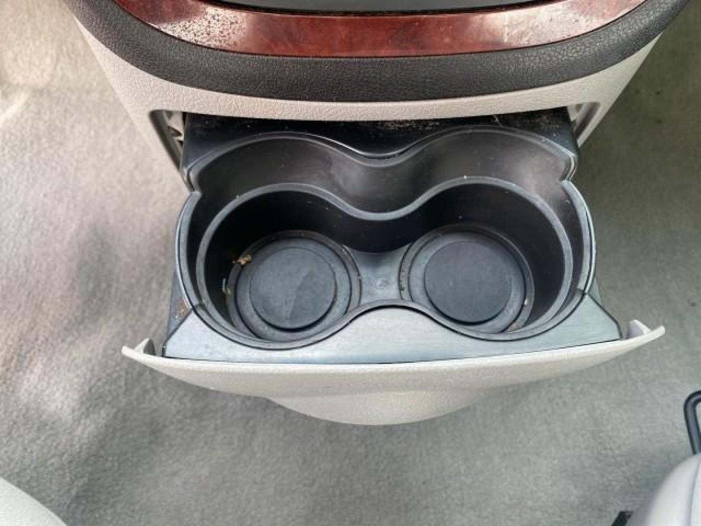 2008 Silverstone Metallic /Medium Gray Chevrolet Uplander 7 PAS LS LOW MILES 61,149 (1GNDU23W88D) with an 3.9L V6 SFI Flex-Fuel Engine engine, Automatic transmission, located at 4701 North Dixie Hwy, Pompano Beach, FL, 33064, (954) 422-2889, 26.240938, -80.123474 - OUR WEBPAGE FLORIDACARS1.COM HAS OVER 100 PHOTOS AND FREE CARFAX LINK 2008 CHEVROLET UPLANDER LS VIN: 1GNDU23W88D209144 1 G N D U 2 3 W 8 8 D 2 0 9 1 4 4 VAN 3.9L V6 F FLEX FUEL FRONT WHEEL DRIVE Top Features Cloth Seats Satellite Radio Ready Quad Seats Third Row Seat Rear Air Conditioning Basic Fea - Photo#46