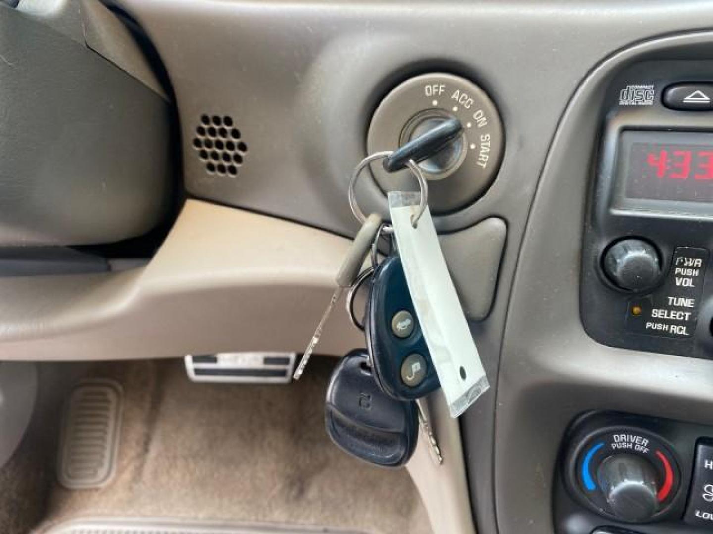 2004 White-Gold Tri Coat /Taupe Pontiac Bonneville GXP LOW MILES 43,734 V8 (1G2HZ54Y34U) with an 4.6L Northstar V8 MFI DOHC Engine engine, Automatic transmission, located at 4701 North Dixie Hwy, Pompano Beach, FL, 33064, (954) 422-2889, 26.240938, -80.123474 - OUR WEBPAGE FLORIDACARS1.COM HAS OVER 100 PHOTOS AND FREE CARFAX LINK 2004 PONTIAC BONNEVILLE GXP $ 38,335 NEW VIN: 1G2HZ54Y34U255377 1 G 2 H Z 5 4 Y 3 4 U 2 5 5 3 7 7 SEDAN 4 DR 4.6L V8 F DOHC GASOLINE FRONT WHEEL DRIVE Top Features Alloy Wheels Front Seat Heaters Head Up Display Leather and Sued - Photo#48