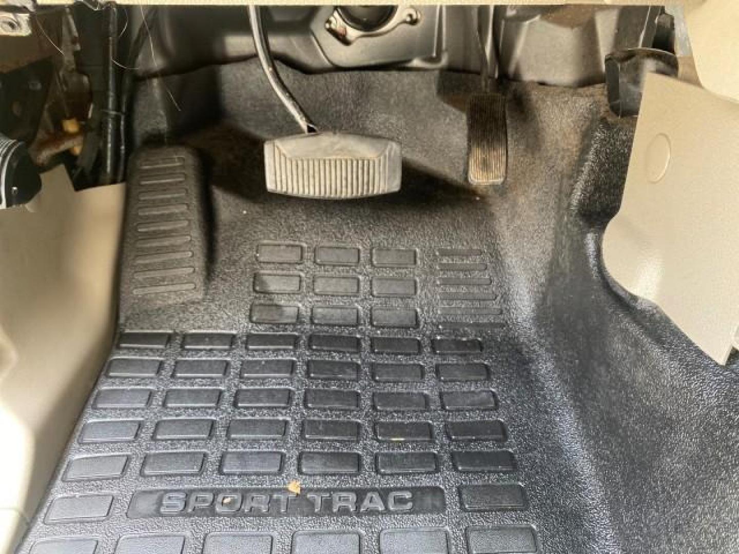 2007 Mineral Grey Metallic /Camel Ford Explorer Sport Trac XLT LOW MILES 80,420 (1FMEU31K37U) with an 4.0L SOHC 12-Valve V6 Engine engine, Automatic transmission, located at 4701 North Dixie Hwy, Pompano Beach, FL, 33064, (954) 422-2889, 26.240938, -80.123474 - OUR WEBPAGE FLORIDACARS1.COM HAS OVER 100 PHOTOS AND FREE CARFAX LINK 2007 FORD EXPLORER SPORT TRAC XLT TIRES LOOK GREAT! VIN: 1FMEU31K37UA56699 1 F M E U 3 1 K 3 7 U A 5 6 6 9 9 SPORT PICKUP 4.0L V6 F SOHC GASOLINE REAR WHEEL DRIVE Top Features Alloy Wheels Running Boards Bed Cover Tow Hitch Cloth - Photo#43