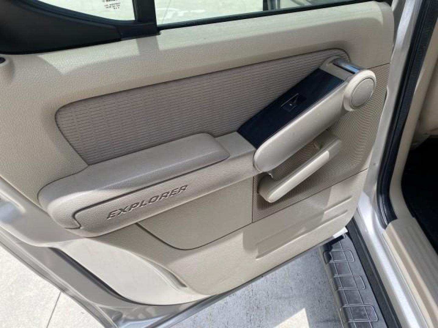 2007 Mineral Grey Metallic /Camel Ford Explorer Sport Trac XLT LOW MILES 80,420 (1FMEU31K37U) with an 4.0L SOHC 12-Valve V6 Engine engine, Automatic transmission, located at 4701 North Dixie Hwy, Pompano Beach, FL, 33064, (954) 422-2889, 26.240938, -80.123474 - OUR WEBPAGE FLORIDACARS1.COM HAS OVER 100 PHOTOS AND FREE CARFAX LINK 2007 FORD EXPLORER SPORT TRAC XLT TIRES LOOK GREAT! VIN: 1FMEU31K37UA56699 1 F M E U 3 1 K 3 7 U A 5 6 6 9 9 SPORT PICKUP 4.0L V6 F SOHC GASOLINE REAR WHEEL DRIVE Top Features Alloy Wheels Running Boards Bed Cover Tow Hitch Cloth - Photo#55
