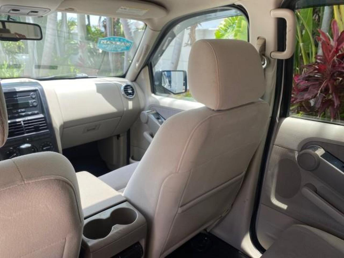 2007 Mineral Grey Metallic /Camel Ford Explorer Sport Trac XLT LOW MILES 80,420 (1FMEU31K37U) with an 4.0L SOHC 12-Valve V6 Engine engine, Automatic transmission, located at 4701 North Dixie Hwy, Pompano Beach, FL, 33064, (954) 422-2889, 26.240938, -80.123474 - OUR WEBPAGE FLORIDACARS1.COM HAS OVER 100 PHOTOS AND FREE CARFAX LINK 2007 FORD EXPLORER SPORT TRAC XLT TIRES LOOK GREAT! VIN: 1FMEU31K37UA56699 1 F M E U 3 1 K 3 7 U A 5 6 6 9 9 SPORT PICKUP 4.0L V6 F SOHC GASOLINE REAR WHEEL DRIVE Top Features Alloy Wheels Running Boards Bed Cover Tow Hitch Cloth - Photo#63