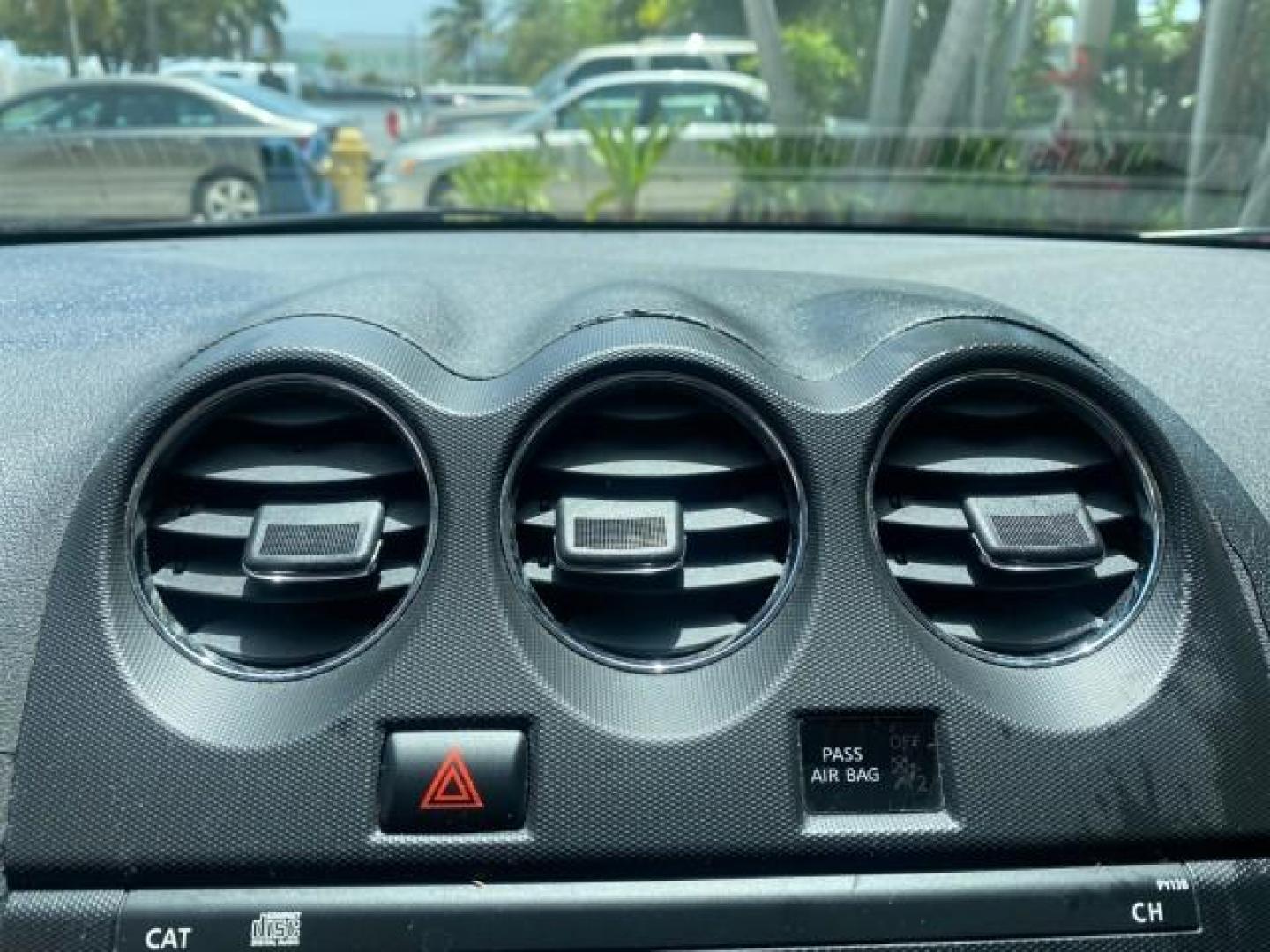 2008 Precision Grey Metallic /Charcoal Nissan Altima 2.5 S 1 OWNER LOW MILES 36,700 (1N4AL21E08N) with an 2.5L DOHC I4 Engine engine, Automatic transmission, located at 4701 North Dixie Hwy, Pompano Beach, FL, 33064, (954) 422-2889, 26.240938, -80.123474 - OUR WEBPAGE FLORIDACARS1.COM HAS OVER 100 PHOTOS AND FREE CARFAX LINK 2008 NISSAN ALTIMA 2.5 S VIN: 1N4AL21E08N545217 1 N 4 A L 2 1 E 0 8 N 5 4 5 2 1 7 SEDAN 4 DR 2.5L I4 F DOHC 16V GASOLINE FRONT WHEEL DRIVE Top Features Cloth Seats Basic Features ABS Brakes AM/FM Stereo Air Conditioning Automatic - Photo#40
