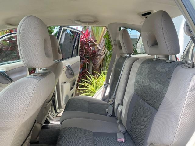 2002 Titanium /Gray Toyota RAV4 1 OWNER FL LOW MILES 83,089 (JTEGH20V020) with an 2.0L DOHC EFI 16-Valve 4-Cyl Engine engine, Automatic transmission, located at 4701 North Dixie Hwy, Pompano Beach, FL, 33064, (954) 422-2889, 26.240938, -80.123474 - OUR WEBPAGE FLORIDACARS1.COM HAS OVER 100 PHOTOS AND FREE CARFAX LINK 2002 TOYOTA RAV4 VIN: JTEGH20V020080431 J T E G H 2 0 V 0 2 0 0 8 0 4 3 1 4 DOOR WAGON/SPORT UTILITY 2.0L I4 F DOHC 16V GASOLINE FRONT WHEEL DRIVE Top Features Cloth Seats Basic Features AM/FM Stereo CD Audio Full Roof Rack Power - Photo#14