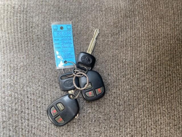 2002 Titanium /Gray Toyota RAV4 1 OWNER FL LOW MILES 83,089 (JTEGH20V020) with an 2.0L DOHC EFI 16-Valve 4-Cyl Engine engine, Automatic transmission, located at 4701 North Dixie Hwy, Pompano Beach, FL, 33064, (954) 422-2889, 26.240938, -80.123474 - OUR WEBPAGE FLORIDACARS1.COM HAS OVER 100 PHOTOS AND FREE CARFAX LINK 2002 TOYOTA RAV4 VIN: JTEGH20V020080431 J T E G H 2 0 V 0 2 0 0 8 0 4 3 1 4 DOOR WAGON/SPORT UTILITY 2.0L I4 F DOHC 16V GASOLINE FRONT WHEEL DRIVE Top Features Cloth Seats Basic Features AM/FM Stereo CD Audio Full Roof Rack Power - Photo#23