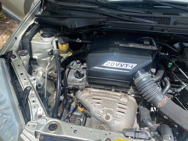 2002 Titanium /Gray Toyota RAV4 1 OWNER FL LOW MILES 83,089 (JTEGH20V020) with an 2.0L DOHC EFI 16-Valve 4-Cyl Engine engine, Automatic transmission, located at 4701 North Dixie Hwy, Pompano Beach, FL, 33064, (954) 422-2889, 26.240938, -80.123474 - OUR WEBPAGE FLORIDACARS1.COM HAS OVER 100 PHOTOS AND FREE CARFAX LINK 2002 TOYOTA RAV4 VIN: JTEGH20V020080431 J T E G H 2 0 V 0 2 0 0 8 0 4 3 1 4 DOOR WAGON/SPORT UTILITY 2.0L I4 F DOHC 16V GASOLINE FRONT WHEEL DRIVE Top Features Cloth Seats Basic Features AM/FM Stereo CD Audio Full Roof Rack Power - Photo#25