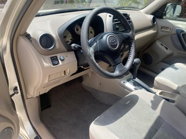 2002 Titanium /Gray Toyota RAV4 1 OWNER FL LOW MILES 83,089 (JTEGH20V020) with an 2.0L DOHC EFI 16-Valve 4-Cyl Engine engine, Automatic transmission, located at 4701 North Dixie Hwy, Pompano Beach, FL, 33064, (954) 422-2889, 26.240938, -80.123474 - OUR WEBPAGE FLORIDACARS1.COM HAS OVER 100 PHOTOS AND FREE CARFAX LINK 2002 TOYOTA RAV4 VIN: JTEGH20V020080431 J T E G H 2 0 V 0 2 0 0 8 0 4 3 1 4 DOOR WAGON/SPORT UTILITY 2.0L I4 F DOHC 16V GASOLINE FRONT WHEEL DRIVE Top Features Cloth Seats Basic Features AM/FM Stereo CD Audio Full Roof Rack Power - Photo#36