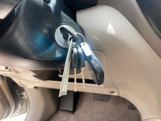 2002 Titanium /Gray Toyota RAV4 1 OWNER FL LOW MILES 83,089 (JTEGH20V020) with an 2.0L DOHC EFI 16-Valve 4-Cyl Engine engine, Automatic transmission, located at 4701 North Dixie Hwy, Pompano Beach, FL, 33064, (954) 422-2889, 26.240938, -80.123474 - OUR WEBPAGE FLORIDACARS1.COM HAS OVER 100 PHOTOS AND FREE CARFAX LINK 2002 TOYOTA RAV4 VIN: JTEGH20V020080431 J T E G H 2 0 V 0 2 0 0 8 0 4 3 1 4 DOOR WAGON/SPORT UTILITY 2.0L I4 F DOHC 16V GASOLINE FRONT WHEEL DRIVE Top Features Cloth Seats Basic Features AM/FM Stereo CD Audio Full Roof Rack Power - Photo#43