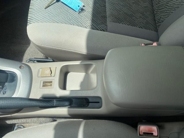 2002 Titanium /Gray Toyota RAV4 1 OWNER FL LOW MILES 83,089 (JTEGH20V020) with an 2.0L DOHC EFI 16-Valve 4-Cyl Engine engine, Automatic transmission, located at 4701 North Dixie Hwy, Pompano Beach, FL, 33064, (954) 422-2889, 26.240938, -80.123474 - OUR WEBPAGE FLORIDACARS1.COM HAS OVER 100 PHOTOS AND FREE CARFAX LINK 2002 TOYOTA RAV4 VIN: JTEGH20V020080431 J T E G H 2 0 V 0 2 0 0 8 0 4 3 1 4 DOOR WAGON/SPORT UTILITY 2.0L I4 F DOHC 16V GASOLINE FRONT WHEEL DRIVE Top Features Cloth Seats Basic Features AM/FM Stereo CD Audio Full Roof Rack Power - Photo#49