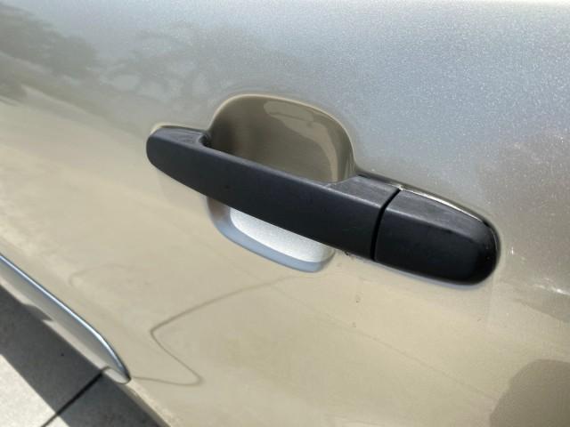 2002 Titanium /Gray Toyota RAV4 1 OWNER FL LOW MILES 83,089 (JTEGH20V020) with an 2.0L DOHC EFI 16-Valve 4-Cyl Engine engine, Automatic transmission, located at 4701 North Dixie Hwy, Pompano Beach, FL, 33064, (954) 422-2889, 26.240938, -80.123474 - OUR WEBPAGE FLORIDACARS1.COM HAS OVER 100 PHOTOS AND FREE CARFAX LINK 2002 TOYOTA RAV4 VIN: JTEGH20V020080431 J T E G H 2 0 V 0 2 0 0 8 0 4 3 1 4 DOOR WAGON/SPORT UTILITY 2.0L I4 F DOHC 16V GASOLINE FRONT WHEEL DRIVE Top Features Cloth Seats Basic Features AM/FM Stereo CD Audio Full Roof Rack Power - Photo#61