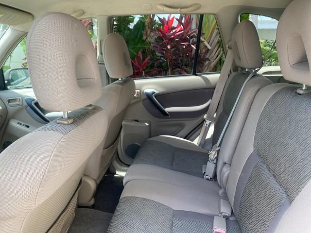 2002 Titanium /Gray Toyota RAV4 1 OWNER FL LOW MILES 83,089 (JTEGH20V020) with an 2.0L DOHC EFI 16-Valve 4-Cyl Engine engine, Automatic transmission, located at 4701 North Dixie Hwy, Pompano Beach, FL, 33064, (954) 422-2889, 26.240938, -80.123474 - OUR WEBPAGE FLORIDACARS1.COM HAS OVER 100 PHOTOS AND FREE CARFAX LINK 2002 TOYOTA RAV4 VIN: JTEGH20V020080431 J T E G H 2 0 V 0 2 0 0 8 0 4 3 1 4 DOOR WAGON/SPORT UTILITY 2.0L I4 F DOHC 16V GASOLINE FRONT WHEEL DRIVE Top Features Cloth Seats Basic Features AM/FM Stereo CD Audio Full Roof Rack Power - Photo#65