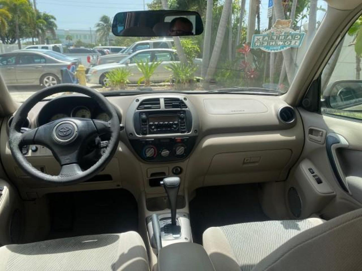 2002 Titanium /Gray Toyota RAV4 1 OWNER FL LOW MILES 83,089 (JTEGH20V020) with an 2.0L DOHC EFI 16-Valve 4-Cyl Engine engine, Automatic transmission, located at 4701 North Dixie Hwy, Pompano Beach, FL, 33064, (954) 422-2889, 26.240938, -80.123474 - OUR WEBPAGE FLORIDACARS1.COM HAS OVER 100 PHOTOS AND FREE CARFAX LINK 2002 TOYOTA RAV4 VIN: JTEGH20V020080431 J T E G H 2 0 V 0 2 0 0 8 0 4 3 1 4 DOOR WAGON/SPORT UTILITY 2.0L I4 F DOHC 16V GASOLINE FRONT WHEEL DRIVE Top Features Cloth Seats Basic Features AM/FM Stereo CD Audio Full Roof Rack Power - Photo#67