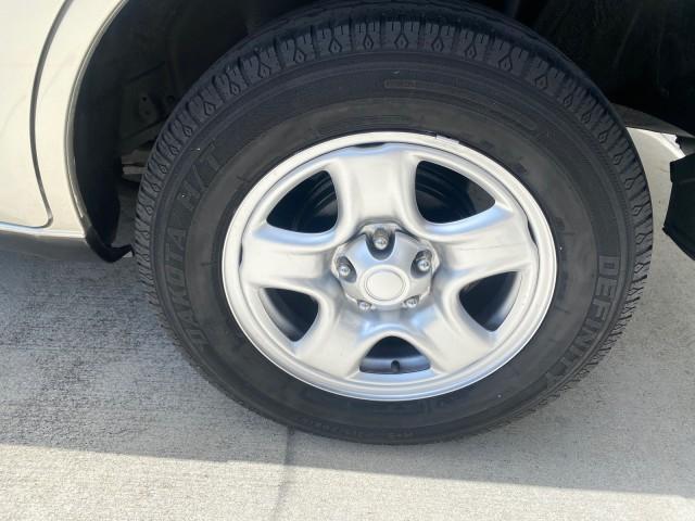 2002 Titanium /Gray Toyota RAV4 1 OWNER FL LOW MILES 83,089 (JTEGH20V020) with an 2.0L DOHC EFI 16-Valve 4-Cyl Engine engine, Automatic transmission, located at 4701 North Dixie Hwy, Pompano Beach, FL, 33064, (954) 422-2889, 26.240938, -80.123474 - OUR WEBPAGE FLORIDACARS1.COM HAS OVER 100 PHOTOS AND FREE CARFAX LINK 2002 TOYOTA RAV4 VIN: JTEGH20V020080431 J T E G H 2 0 V 0 2 0 0 8 0 4 3 1 4 DOOR WAGON/SPORT UTILITY 2.0L I4 F DOHC 16V GASOLINE FRONT WHEEL DRIVE Top Features Cloth Seats Basic Features AM/FM Stereo CD Audio Full Roof Rack Power - Photo#70