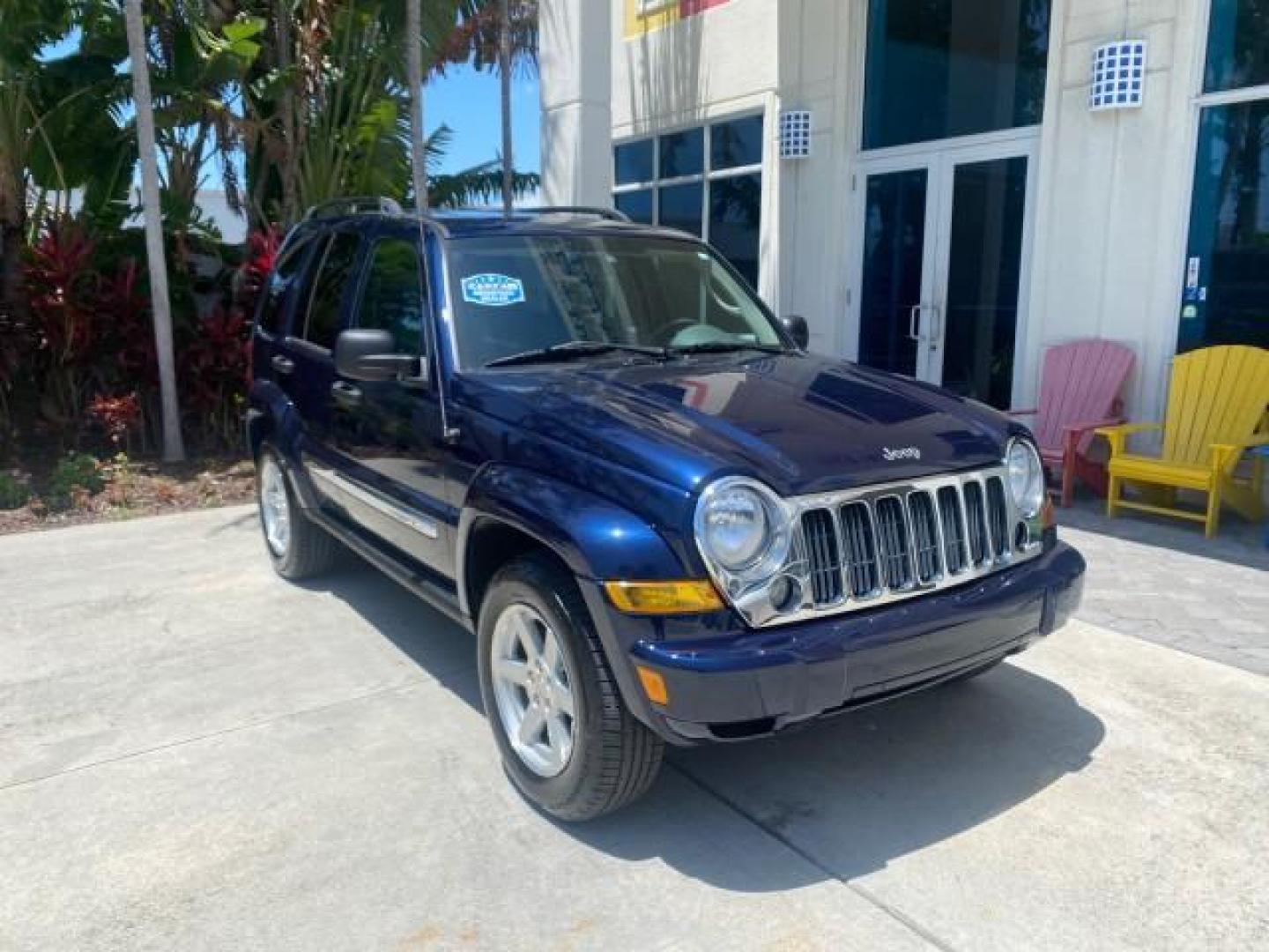 2006 Patriot Blue Pearl /Med Slate Gray Jeep Liberty 4WD Limited LOW MILES 75,404 (1J4GL58K16W) with an 3.7L V6 Engine engine, Automatic transmission, located at 4701 North Dixie Hwy, Pompano Beach, FL, 33064, (954) 422-2889, 26.240938, -80.123474 - OUR WEBPAGE FLORIDACARS1.COM HAS OVER 100 PHOTOS AND FREE CARFAX LINK 2006 JEEP LIBERTY LIMITED VIN: 1J4GL58K16W148375 1 J 4 G L 5 8 K 1 6 W 1 4 8 3 7 5 4 DOOR WAGON/SPORT UTILITY 3.7L V6 F GASOLINE REAR WHEEL DRIVE W/ 4X4 Top Features 4WD/AWD Sunroof(s) Alloy Wheels Tow Hitch Cloth Seats Basic Feat - Photo#3
