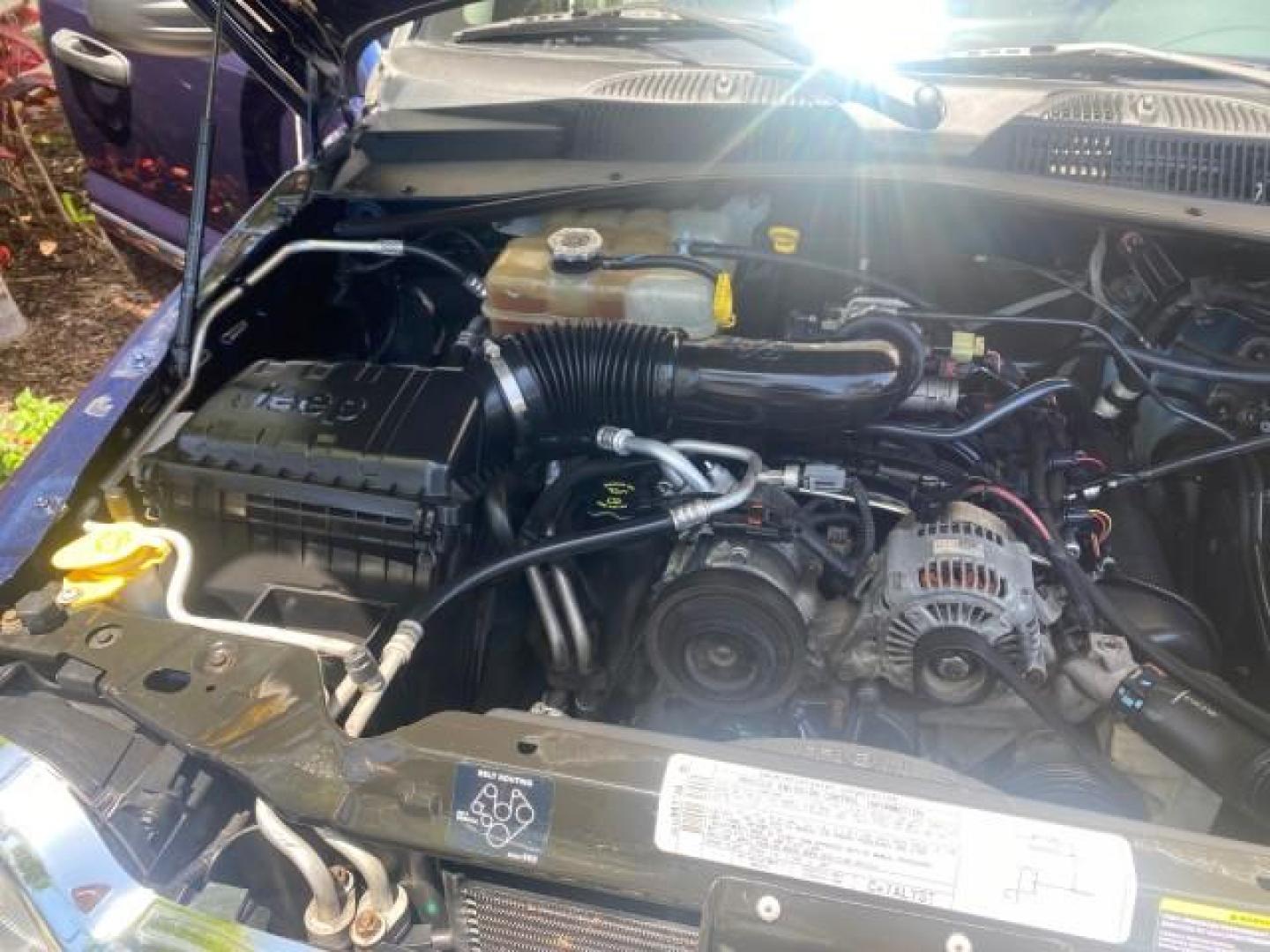 2006 Patriot Blue Pearl /Med Slate Gray Jeep Liberty 4WD Limited LOW MILES 75,404 (1J4GL58K16W) with an 3.7L V6 Engine engine, Automatic transmission, located at 4701 North Dixie Hwy, Pompano Beach, FL, 33064, (954) 422-2889, 26.240938, -80.123474 - OUR WEBPAGE FLORIDACARS1.COM HAS OVER 100 PHOTOS AND FREE CARFAX LINK 2006 JEEP LIBERTY LIMITED VIN: 1J4GL58K16W148375 1 J 4 G L 5 8 K 1 6 W 1 4 8 3 7 5 4 DOOR WAGON/SPORT UTILITY 3.7L V6 F GASOLINE REAR WHEEL DRIVE W/ 4X4 Top Features 4WD/AWD Sunroof(s) Alloy Wheels Tow Hitch Cloth Seats Basic Feat - Photo#25