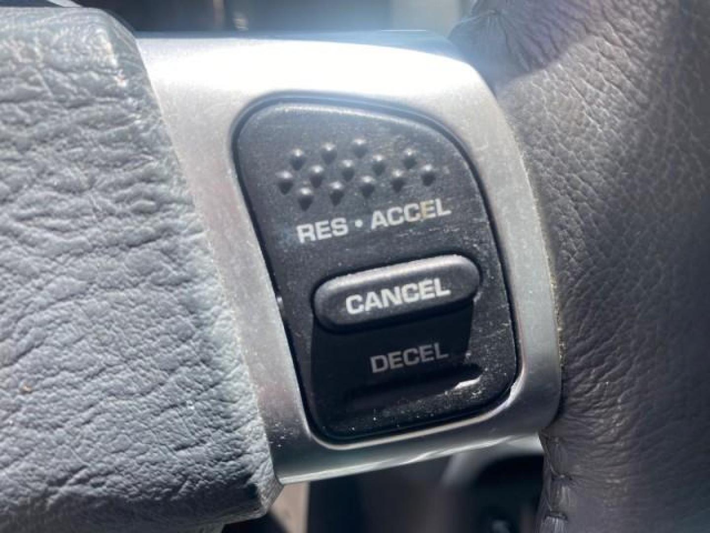 2006 Patriot Blue Pearl /Med Slate Gray Jeep Liberty 4WD Limited LOW MILES 75,404 (1J4GL58K16W) with an 3.7L V6 Engine engine, Automatic transmission, located at 4701 North Dixie Hwy, Pompano Beach, FL, 33064, (954) 422-2889, 26.240938, -80.123474 - OUR WEBPAGE FLORIDACARS1.COM HAS OVER 100 PHOTOS AND FREE CARFAX LINK 2006 JEEP LIBERTY LIMITED VIN: 1J4GL58K16W148375 1 J 4 G L 5 8 K 1 6 W 1 4 8 3 7 5 4 DOOR WAGON/SPORT UTILITY 3.7L V6 F GASOLINE REAR WHEEL DRIVE W/ 4X4 Top Features 4WD/AWD Sunroof(s) Alloy Wheels Tow Hitch Cloth Seats Basic Feat - Photo#42