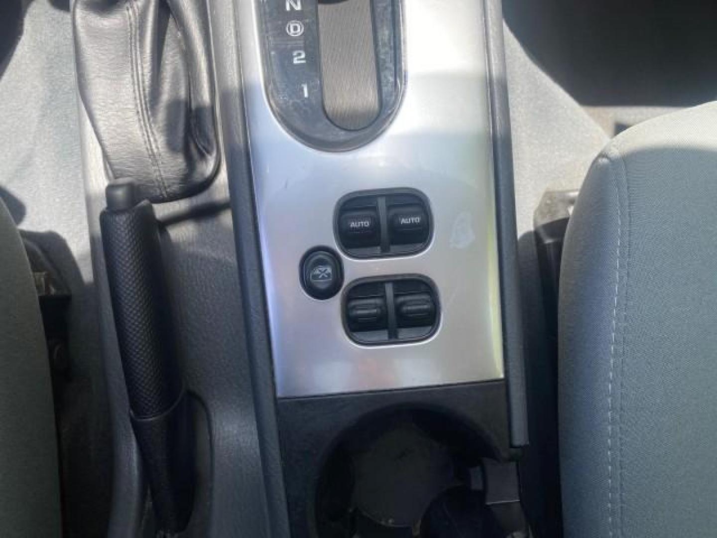 2006 Patriot Blue Pearl /Med Slate Gray Jeep Liberty 4WD Limited LOW MILES 75,404 (1J4GL58K16W) with an 3.7L V6 Engine engine, Automatic transmission, located at 4701 North Dixie Hwy, Pompano Beach, FL, 33064, (954) 422-2889, 26.240938, -80.123474 - OUR WEBPAGE FLORIDACARS1.COM HAS OVER 100 PHOTOS AND FREE CARFAX LINK 2006 JEEP LIBERTY LIMITED VIN: 1J4GL58K16W148375 1 J 4 G L 5 8 K 1 6 W 1 4 8 3 7 5 4 DOOR WAGON/SPORT UTILITY 3.7L V6 F GASOLINE REAR WHEEL DRIVE W/ 4X4 Top Features 4WD/AWD Sunroof(s) Alloy Wheels Tow Hitch Cloth Seats Basic Feat - Photo#49