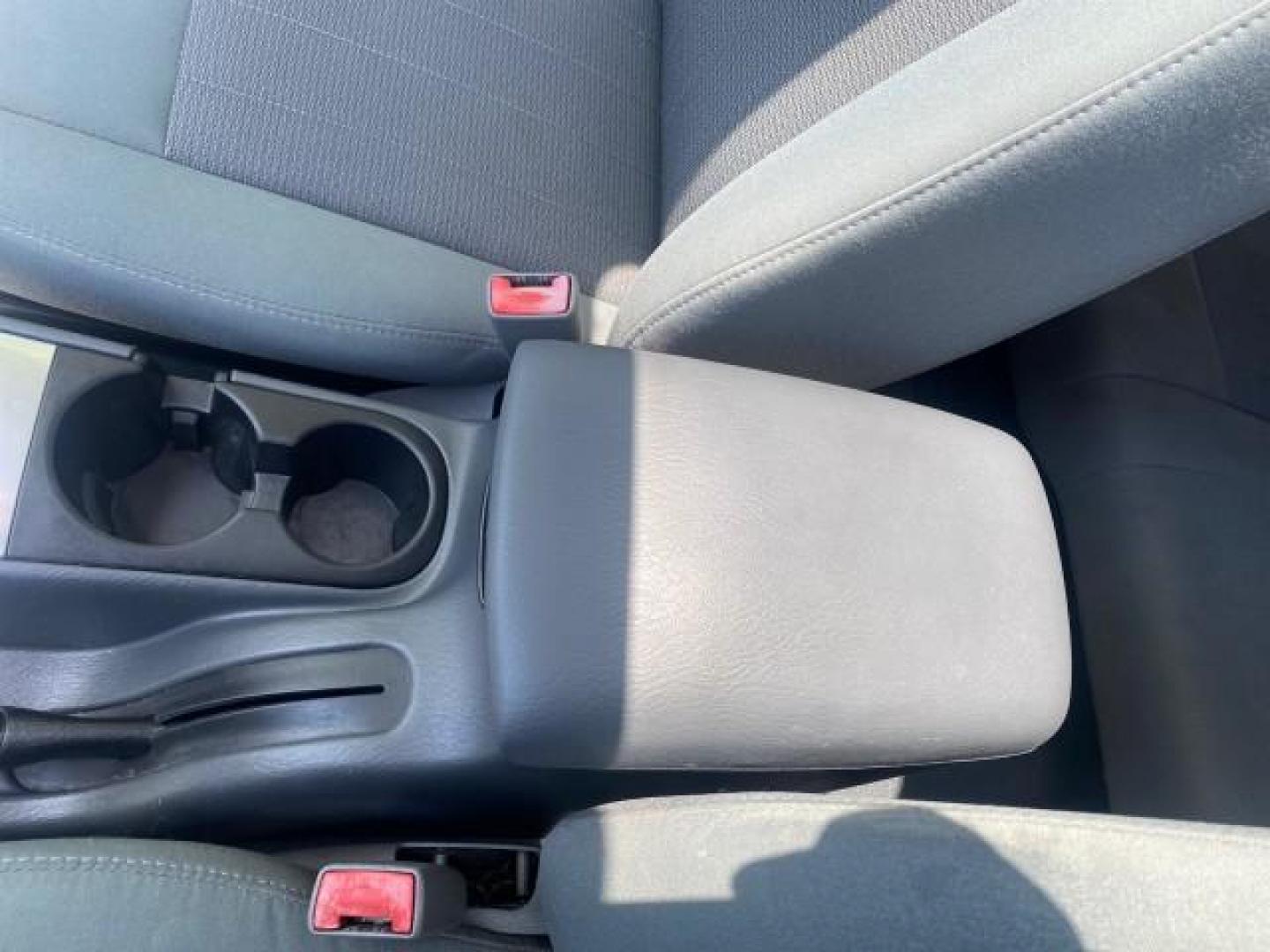 2006 Patriot Blue Pearl /Med Slate Gray Jeep Liberty 4WD Limited LOW MILES 75,404 (1J4GL58K16W) with an 3.7L V6 Engine engine, Automatic transmission, located at 4701 North Dixie Hwy, Pompano Beach, FL, 33064, (954) 422-2889, 26.240938, -80.123474 - OUR WEBPAGE FLORIDACARS1.COM HAS OVER 100 PHOTOS AND FREE CARFAX LINK 2006 JEEP LIBERTY LIMITED VIN: 1J4GL58K16W148375 1 J 4 G L 5 8 K 1 6 W 1 4 8 3 7 5 4 DOOR WAGON/SPORT UTILITY 3.7L V6 F GASOLINE REAR WHEEL DRIVE W/ 4X4 Top Features 4WD/AWD Sunroof(s) Alloy Wheels Tow Hitch Cloth Seats Basic Feat - Photo#52