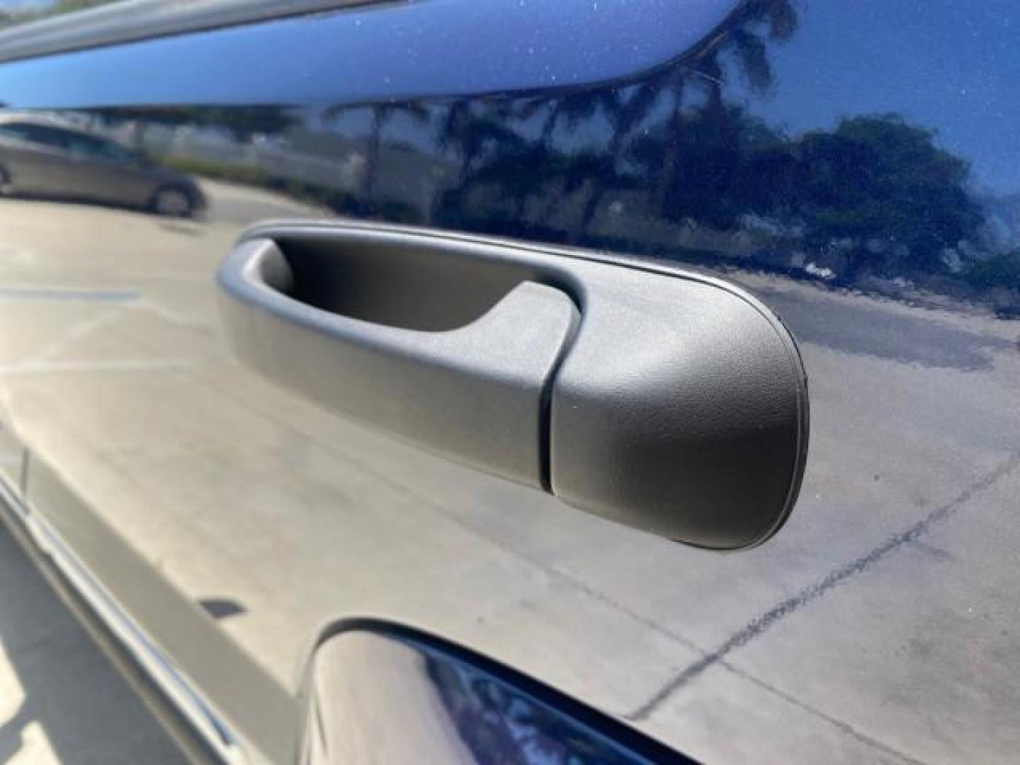 2006 Patriot Blue Pearl /Med Slate Gray Jeep Liberty 4WD Limited LOW MILES 75,404 (1J4GL58K16W) with an 3.7L V6 Engine engine, Automatic transmission, located at 4701 North Dixie Hwy, Pompano Beach, FL, 33064, (954) 422-2889, 26.240938, -80.123474 - OUR WEBPAGE FLORIDACARS1.COM HAS OVER 100 PHOTOS AND FREE CARFAX LINK 2006 JEEP LIBERTY LIMITED VIN: 1J4GL58K16W148375 1 J 4 G L 5 8 K 1 6 W 1 4 8 3 7 5 4 DOOR WAGON/SPORT UTILITY 3.7L V6 F GASOLINE REAR WHEEL DRIVE W/ 4X4 Top Features 4WD/AWD Sunroof(s) Alloy Wheels Tow Hitch Cloth Seats Basic Feat - Photo#68