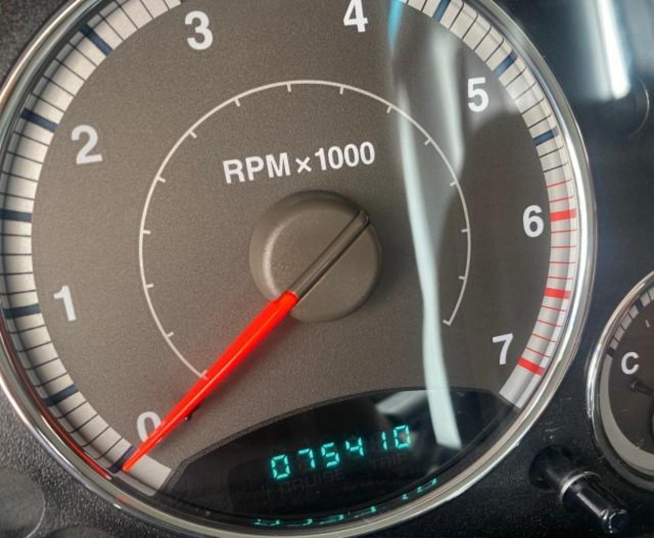 2006 Patriot Blue Pearl /Med Slate Gray Jeep Liberty 4WD Limited LOW MILES 75,410 (1J4GL58K16W) with an 3.7L V6 Engine engine, Automatic transmission, located at 4701 North Dixie Hwy, Pompano Beach, FL, 33064, (954) 422-2889, 26.240938, -80.123474 - OUR WEBPAGE FLORIDACARS1.COM HAS OVER 100 PHOTOS AND FREE CARFAX LINK 2006 JEEP LIBERTY LIMITED VIN: 1J4GL58K16W148375 1 J 4 G L 5 8 K 1 6 W 1 4 8 3 7 5 4 DOOR WAGON/SPORT UTILITY 3.7L V6 F GASOLINE REAR WHEEL DRIVE W/ 4X4 Top Features 4WD/AWD Sunroof(s) Alloy Wheels Tow Hitch Cloth Seats Basic Feat - Photo#18